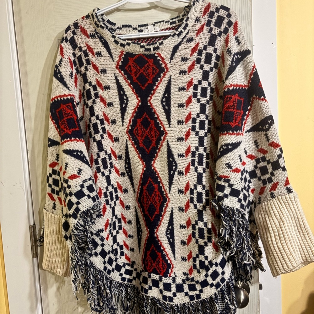 Fringe Knit Sweater with Geometric Pattern - Picture 2 of 5